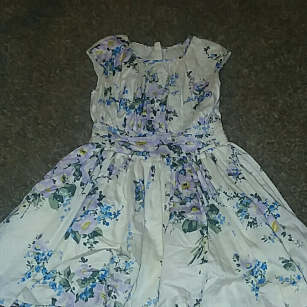 Mini Boden girls dress 6/7